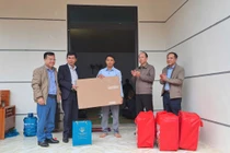 Khánh thành, bàn giao nhà tình nghĩa cho hộ ông Dương Văn Vàn
