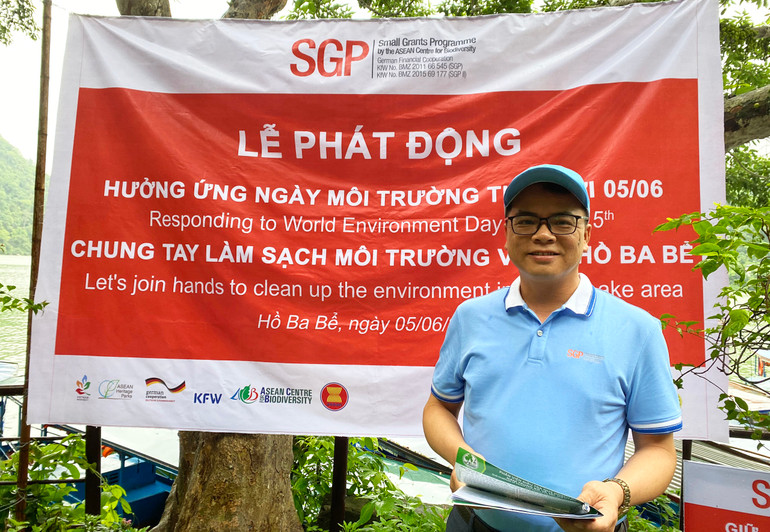 Ông Triệu Thế Khôi, Giám đốc Ban quản lý VQG Ba Bể phát động hưởng ứng Ngày Môi trường thế giới. 2.jpg