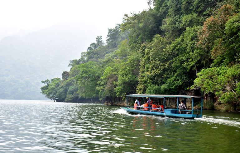 Phát huy thế mạnh du lịch hồ Ba Bể là một trong những nhiệm vụ trọng tâm của huyện Ba Bể năm 2023 Phát huy thế mạnh du lịch hồ Ba Bể là một trong những nhiệm vụ trọng tâm của huyện Ba Bể năm 2023
