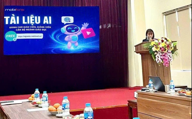 MobiFone giới thiệu về tài liệu AI dành cho giáo viên, cán bộ ngành giáo dục. ai.jpg