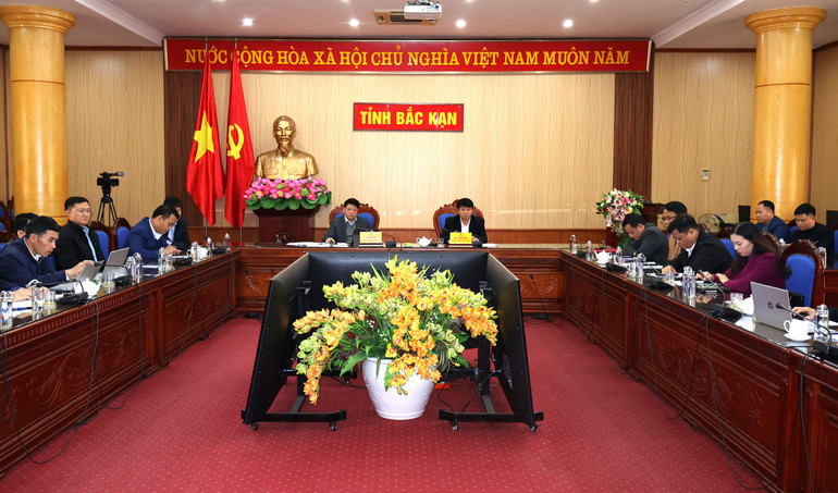 Quang cảnh tại điểm cầu tỉnh Bắc Kạn. truc-tuyen.jpg