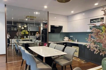 Kính thủy: Giải pháp trang trí và mở rộng không gian hiệu quả
