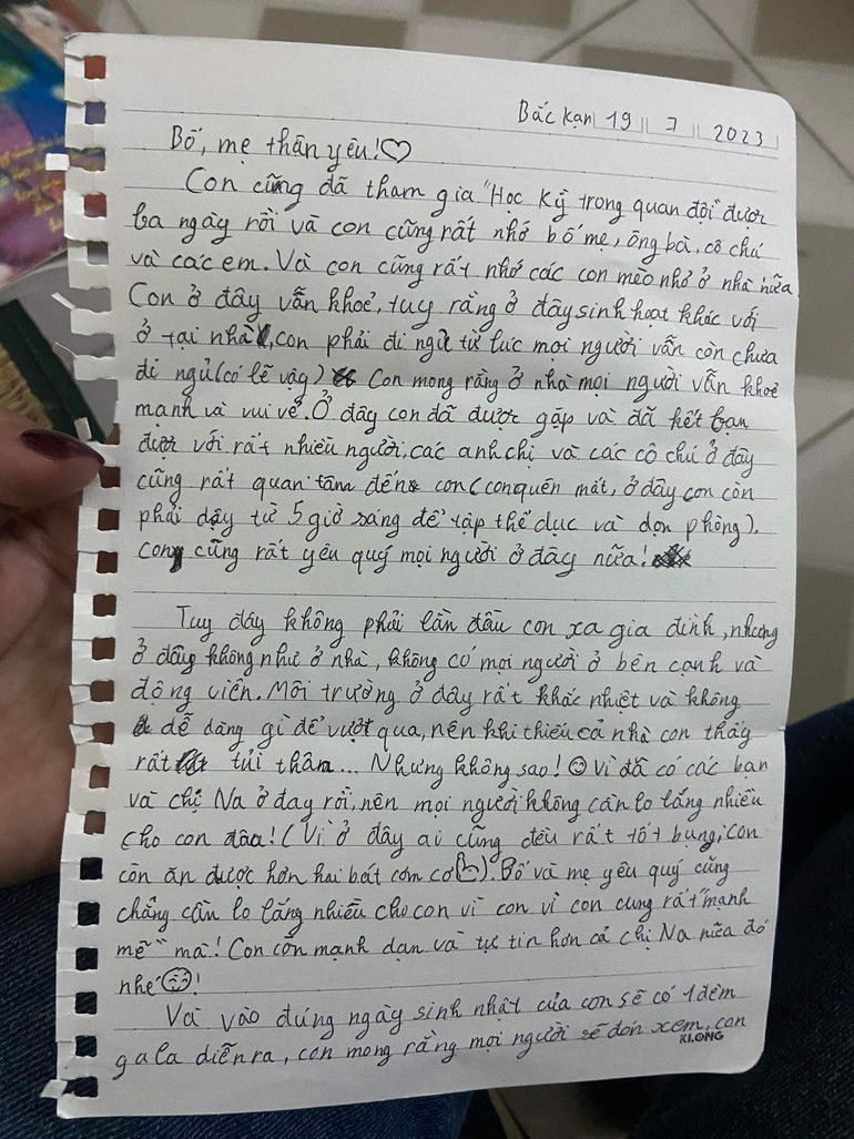 Những dòng thư viết tay như thế này không còn nhiều trong thời đại công nghệ 4.0.