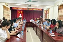 Báo Bắc Kạn và Báo Thái Nguyên trao đổi nghiệp vụ