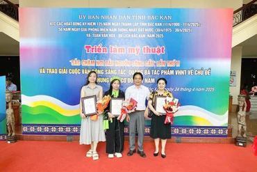 Kể chuyện Bắc Kạn bằng trái tim người nghệ sĩ