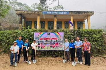 Khởi công xây dựng lớp học điểm trường Mầm non Khuổi Đẩy