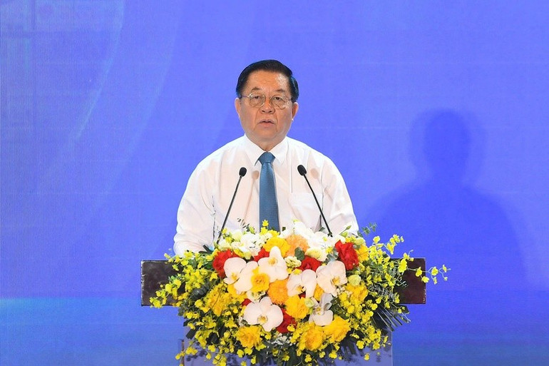 Comrade Nguyen Trong Nghia, Politburo member, Secretary of the Party Central Committee, Head of the Central Propaganda and Education Commission, spoke at the opening ceremony of the Press Conference. nguyen-trong-nghia-175030961353131764335.jpg