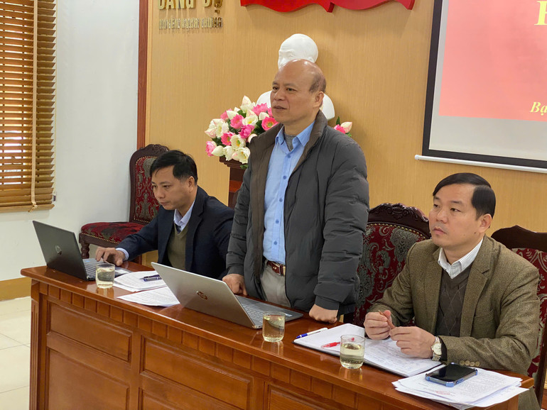 Đồng chí Hà Văn Trường, Tỉnh ủy viên, Bí thư Huyện ủy phát biểu chỉ đạo tại Hội nghị. z6126868189113-cfb8681e0481f8b3e63078b4bdd5b556.jpg