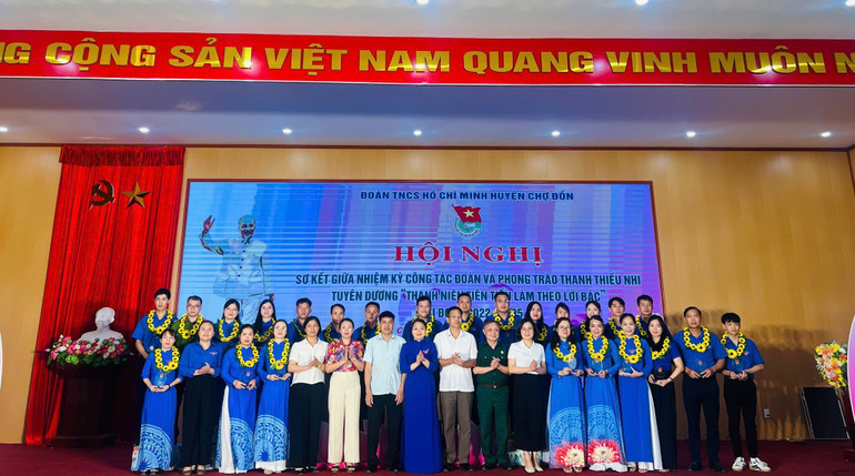 សហភាពយុវជនស្រុក Cho Don សរសើរ 495347259-122169047414332488-6461628034850520632-n.jpg