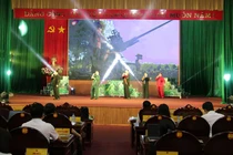 Các đại biểu tổng duyệt Chương trình nghệ thuật.
