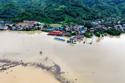 Nước dâng cao, gần 100 hộ dân tại xã Nam Cường buộc phải di dời