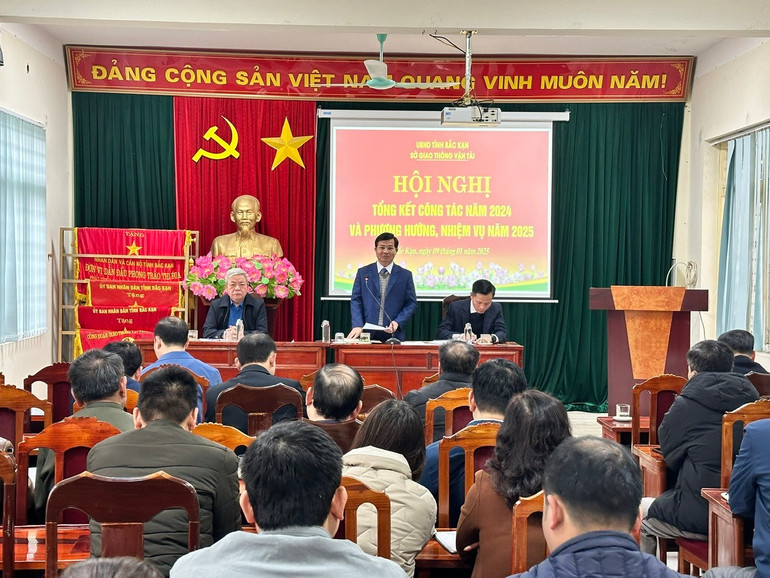 Quang cảnh Hội nghị. 2bfd5576d85c64023d4d.jpg