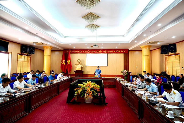 Quang cảnh cuộc họp. 62f5567a7028d4768d39.jpg