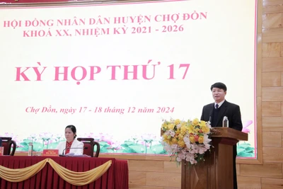 Kỳ họp thứ 17, HĐND huyện Chợ Đồn khóa XX