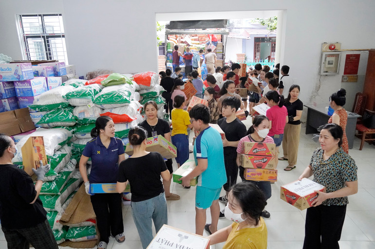 Các nguồn hỗ trợ, ủng hộ sẽ được Ủy ban MTTQ Việt Nam tỉnh Bắc Kạn phân bổ đến người dân kịp thời, minh bạch. _DSC0927.JPG