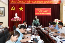 Đồng chí Hồ Thị Kim Ngân, Phó Trưởng đoàn ĐBQH chuyên trách tỉnh Bắc Kạn chủ trì Hội nghị.