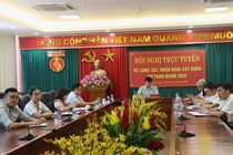 Đồng chí Nông Quang Nhất, Phó Chủ tịch UBND tỉnh dự tại điểm cầu Bắc Kạn.