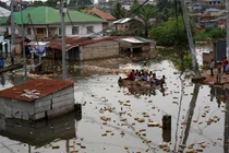 Lũ lụt nhấn chìm lưu vực sông Congo, hơn 300 người thiệt mạng