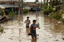 Hàng nghìn người tại Philippines sơ tán do bão Jelawat