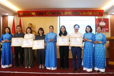 Hội LHPN tỉnh Bắc Kạn sơ kết công tác 6 tháng đầu năm