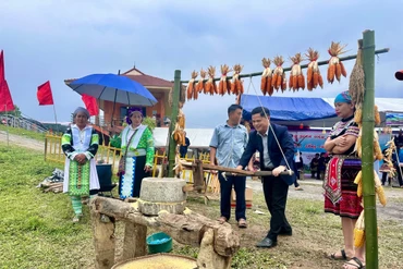 Trải nghiệm không gian văn hoá dân tộc Mông tại Mù Là
