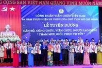 Tuyên dương 150 cán bộ, công chức, viên chức, người lao động "Tham mưu giỏi, phục vụ tốt"