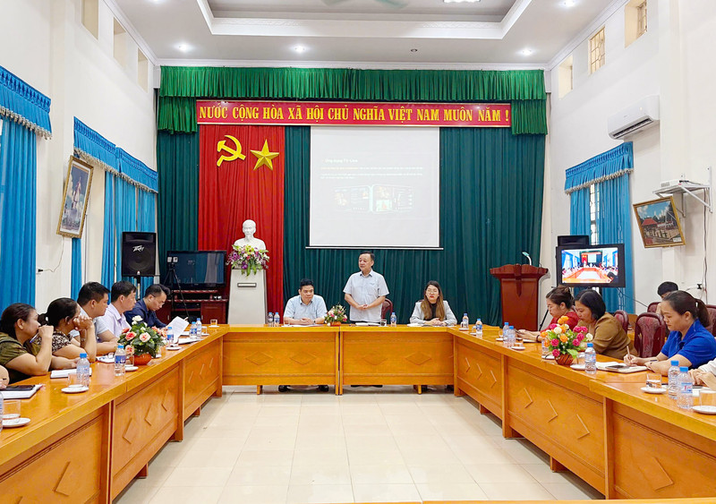 Quang cảnh buổi làm việc. VIPTAM 3.jpg
