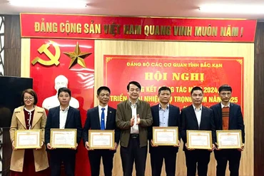 Đảng ủy Các cơ quan tỉnh Bắc Kạn tổng kết hoạt động năm 2024