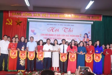 Bắc Kạn thi Cán bộ quản lý giỏi cấp học mầm non