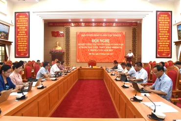 Sơ kết công tác Tuyên giáo và Dân vận 6 tháng năm 2025