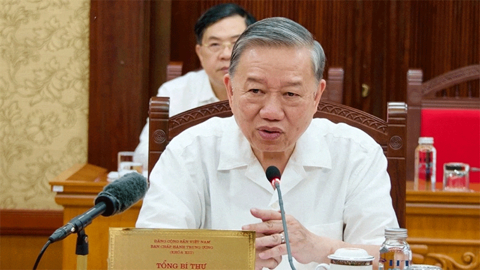 Tổng Bí thư Tô Lâm chủ trì cuộc họp. Ảnh: Vov 43.gif