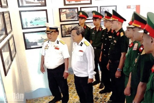 Cánh quân đặc biệt giữa biển trời Tổ quốc
