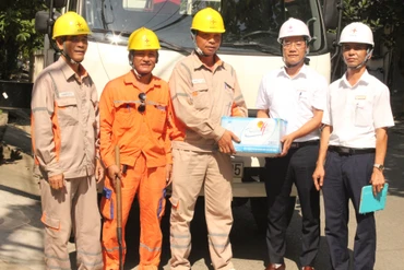 Quan tâm chăm lo đời sống người lao động