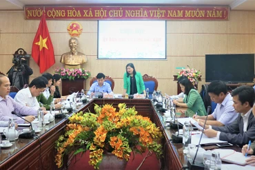 Họp Ủy ban bầu cử tỉnh