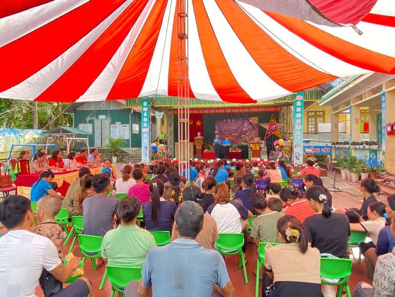 Quang cảnh Chương trình. Quang cảnh Chương trình.
