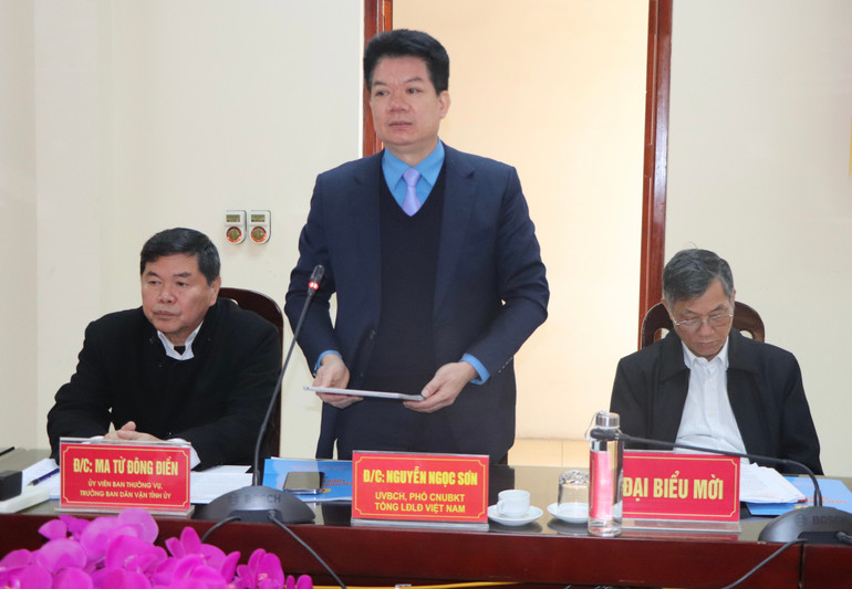 Ông Nguyễn Ngọc Sơn, Ủy viên BCH, Phó Chủ nhiệm Ủy ban Kiểm tra Tổng Liên đoàn Lao động Việt Nam phát biểu tại Hội nghị. ecc7739e-464e-4979-9990-9e8fbe452001.jpg