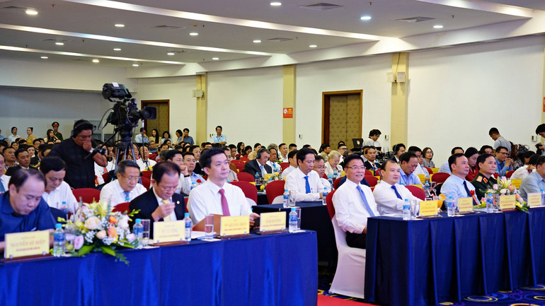 Các đại biểu dự hội nghị - Ảnh: L.A 2.jpg