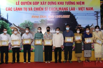 Lễ quyên góp xây dựng Khu tưởng niệm lãnh tụ và chiến sĩ cách mạng Lào - Việt Nam