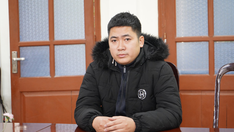 Đối tượng Hoàng Văn Chiến tại cơ quan Công an. doi-tuong-hoang-van-chien-tai-co-quan-cong-an.jpg