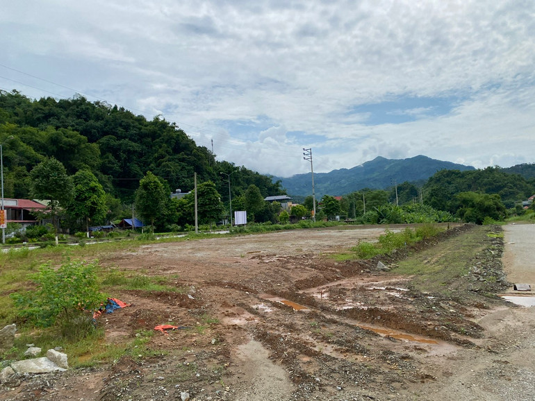 Vị trí 17 lô đất dự kiến đấu giá thuộc tiểu khu 2, thị trấn Chợ Rã, huyện Ba Bể. 1111.jpg