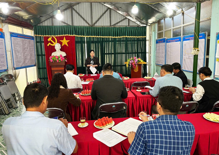 Đồng chí Phó Chủ tịch UBND tỉnh Hoàng Thu Trang kết luận buổi làm việc. 1.jpg