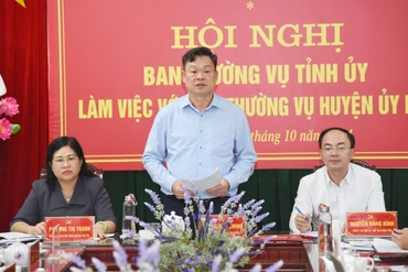 Bí thư Tỉnh ủy Hoàng Duy Chinh: Huyện Na Rì cần chuẩn bị tốt công tác nhân sự cho đại hội Đảng các cấp