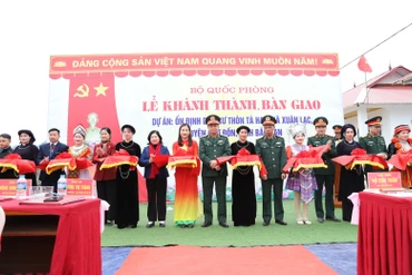 Khánh thành và bàn giao Khu tái định cư Tà Han