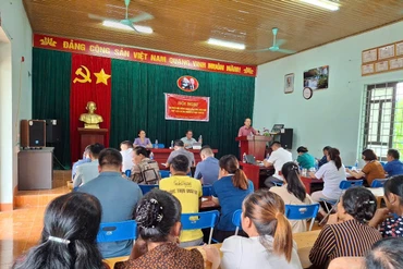 Đại biểu HĐND tỉnh TXCT tại Na Rì