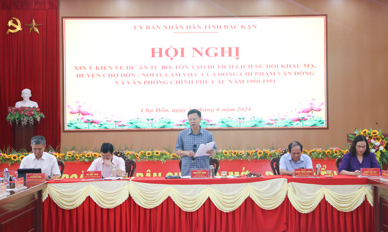 Đồng chí Phạm Duy Hưng, Phó Chủ tịch UBND tỉnh phát biểu tại Hội nghị. S Hung 1.jpg