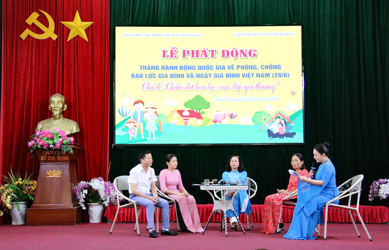 Toạ đàm giao lưu. IMG_6390.jpeg