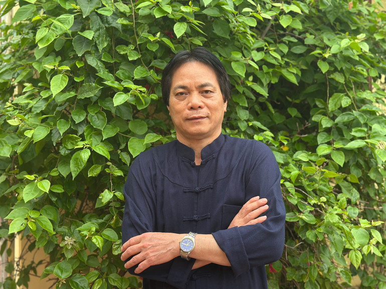 Nhà thơ Dương Khâu Luông img-0855.jpg
