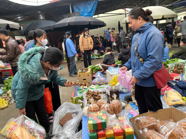 Nấm hương rừng sau khi phơi khô. nam-huong.jpg