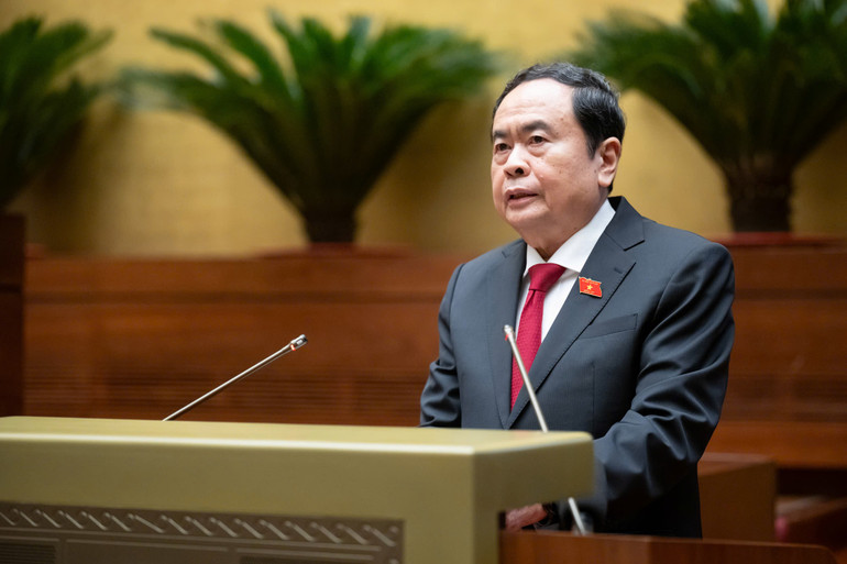Chủ tịch Quốc hội Trần Thanh Mẫn phát biểu khai mạc phiên chất vấn và trả lời chất vấn tại Kỳ họp thứ 8. ctqh-khai-mac-cv-1111.jpg
