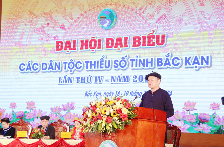 Đồng chí Hoàng Duy Chinh, Ủy viên BCH Trung ương Đảng, Bí thư Tỉnh ủy, Trưởng đoàn đại biểu Quốc hội tỉnh Bắc Kạn phát biểu chỉ đạo Đại hội. z5945360862659-2f3b9f3c706bf4f374c14abc11f25ac1-909.jpg